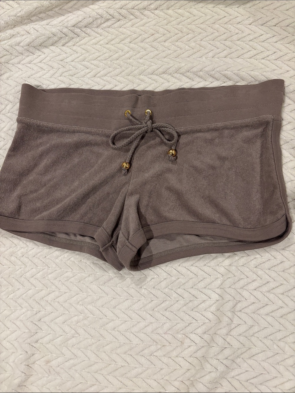 Juicy Couture French Press Dolphin Terry Drawstring Shorts - Large